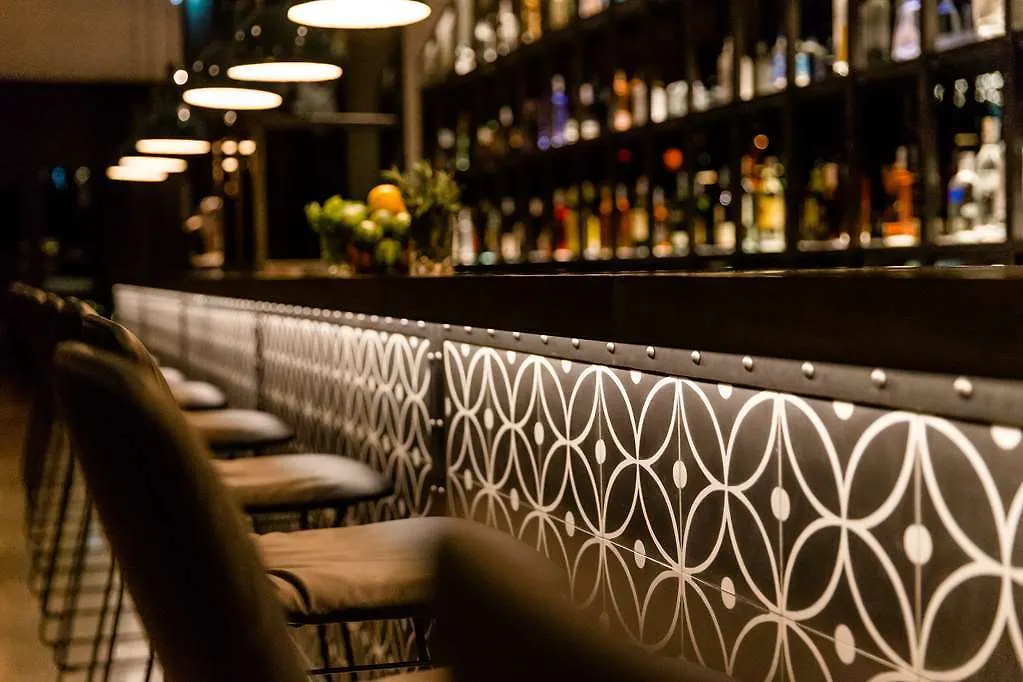Motel One Barcelona-Ciutadella 3*, Barcelona Spain