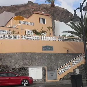 casitas-la-condesa.in-canary-islands.com/