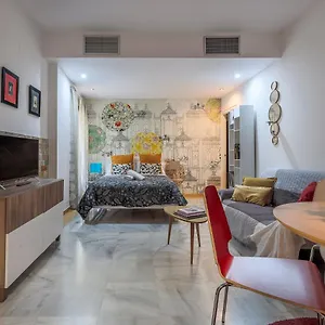 Amazing In The Old Appartamento