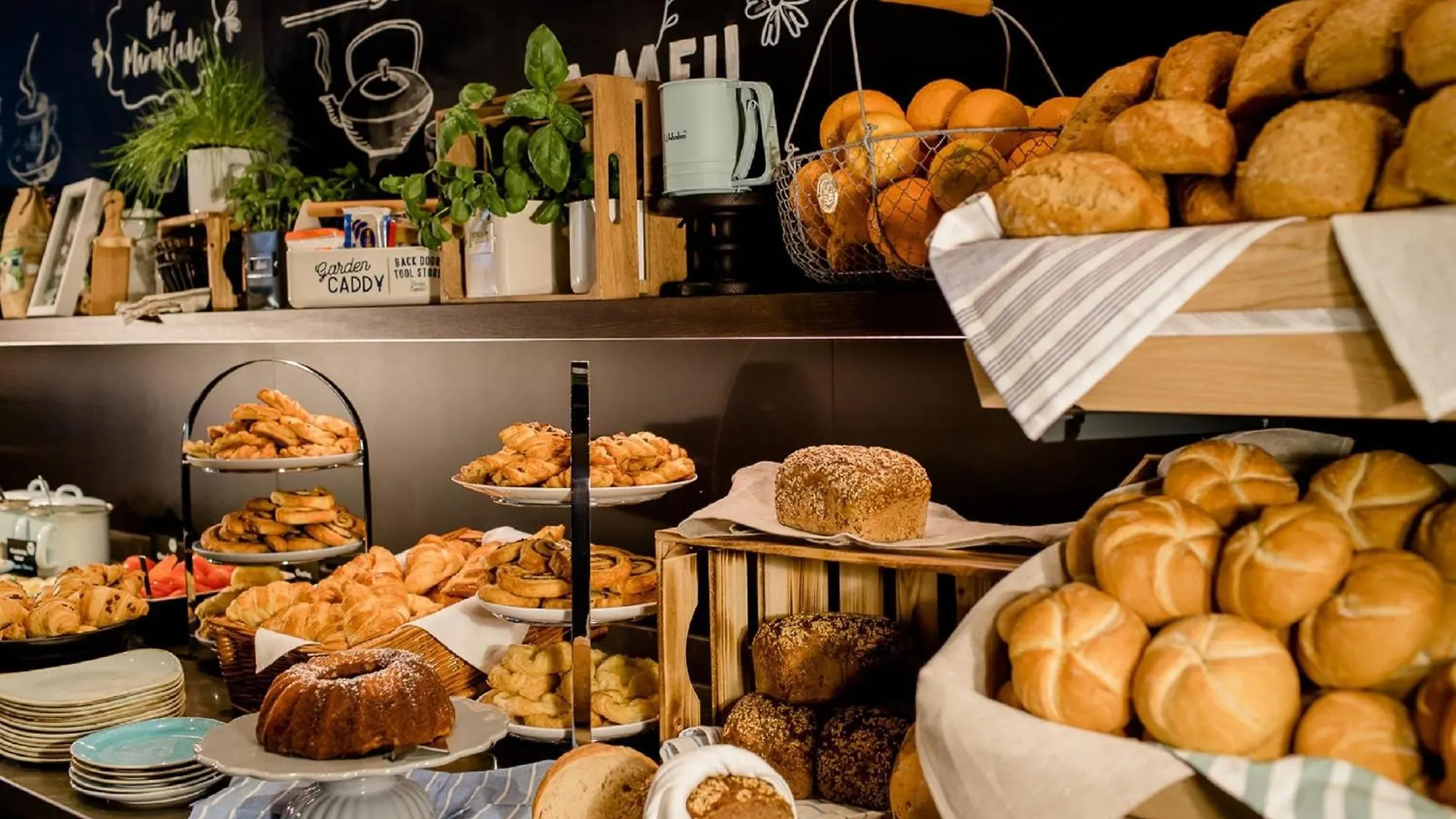 Motel One Barcelona-Ciutadella 3*, Barcelona España